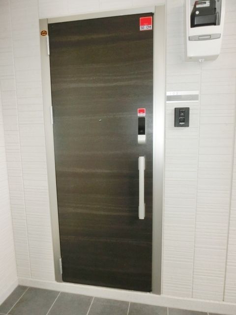 セキュリティ　TVモニターホンやホームセキュリティ付き