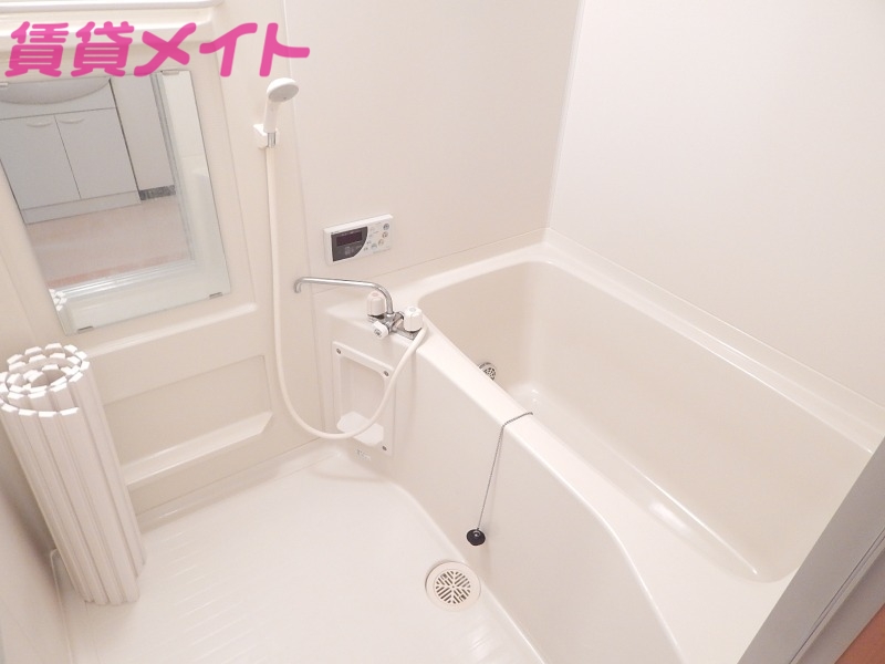 バス・シャワールーム　同型参考写真