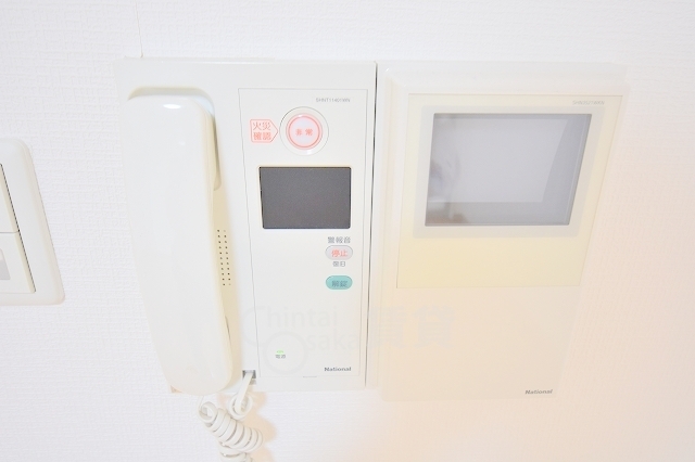 セキュリティ　モニター付きインターホン