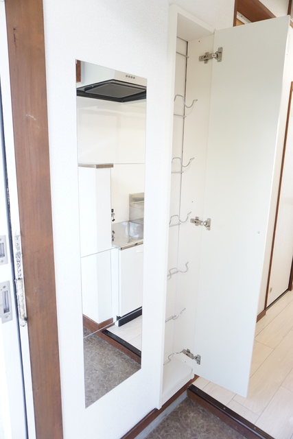 玄関　シューズボックス