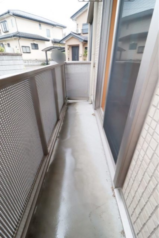 バルコニー　図面と現状に相違がある場合には現状を優先