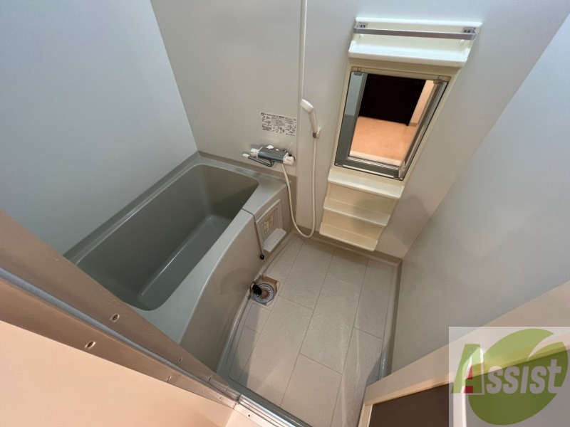 バス・シャワールーム　お風呂です。ゆっくりお風呂につかるのも体に良いですね～