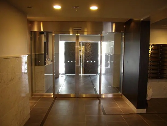 エントランス　☆エントランス☆