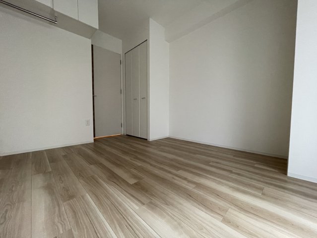 居室・リビング　同物件別部屋写真