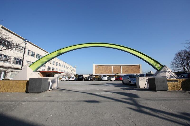 高校・高専　愛知県立千種高校（高校・高専）まで2282m