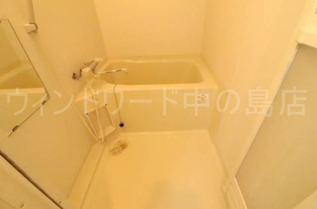 バス・シャワールーム　詳細は、ウィンドワード中の島店までご相談下さい。