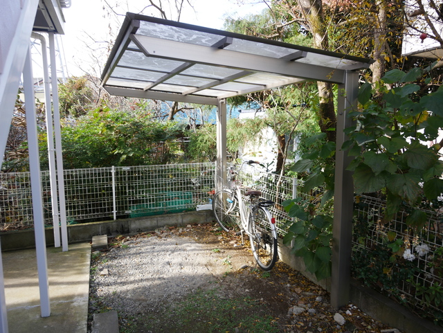 その他共有部分　★敷地内に屋根付き駐輪場がございます★