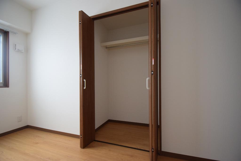 収納　クローゼット