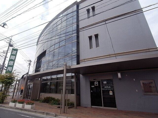 銀行　笠岡信用組合　倉敷支店（銀行）まで1439m