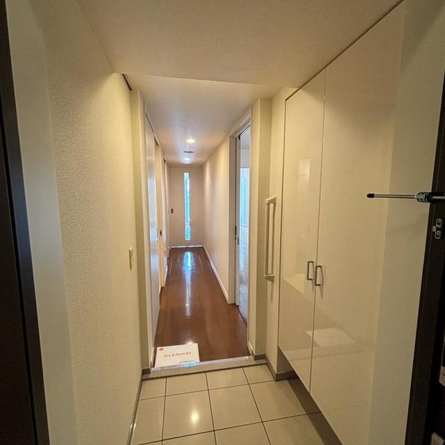 玄関　※写真は同タイプ住戸です。