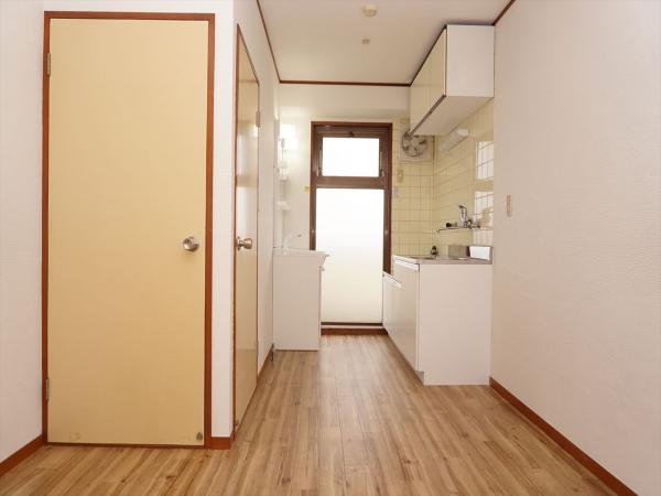 居室・リビング　内装