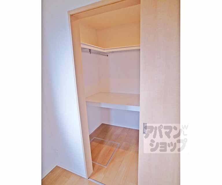 収納　ウォークインクローゼットです。