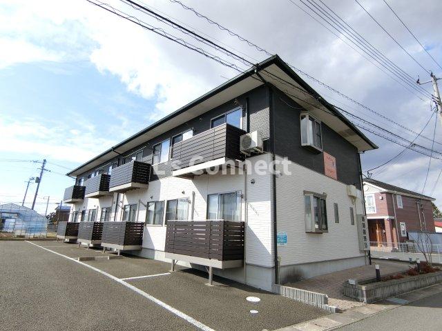 建物外観　２０１４年築のアパートです。