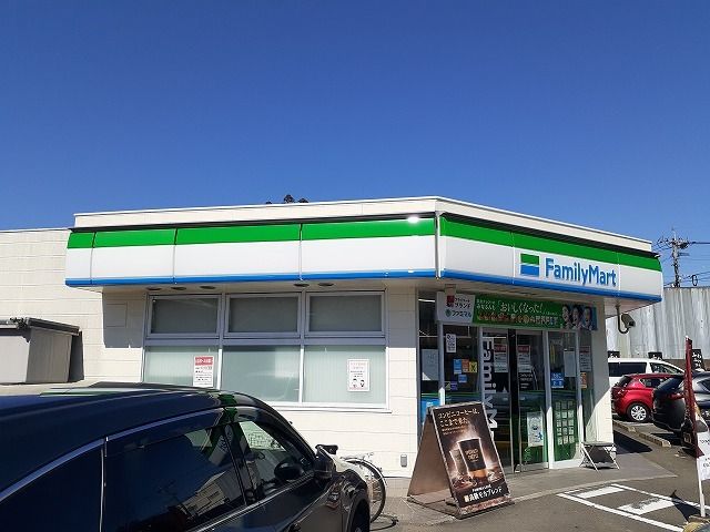 コンビニ　ファミリーマート 学園木花台店（コンビニ）まで800m