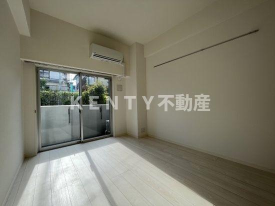 居室・リビング　居間です