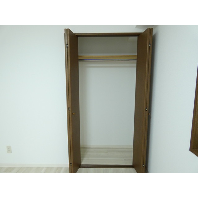 収納　クローゼット