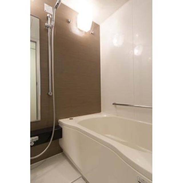 バス・シャワールーム　※写真は同タイプ住戸です。