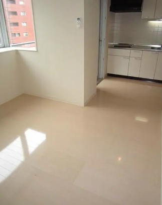 居室・リビング　☆明るい洋室☆