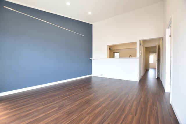 居室・リビング　こちらのリビングで趣味の時間をお楽しみください