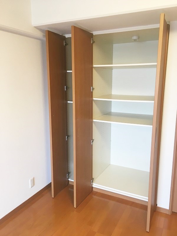 収納　クローゼット(1)