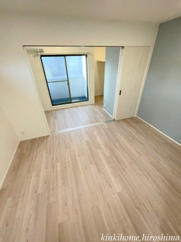 居室・リビング　写真は別のお部屋です。※現況を優先します