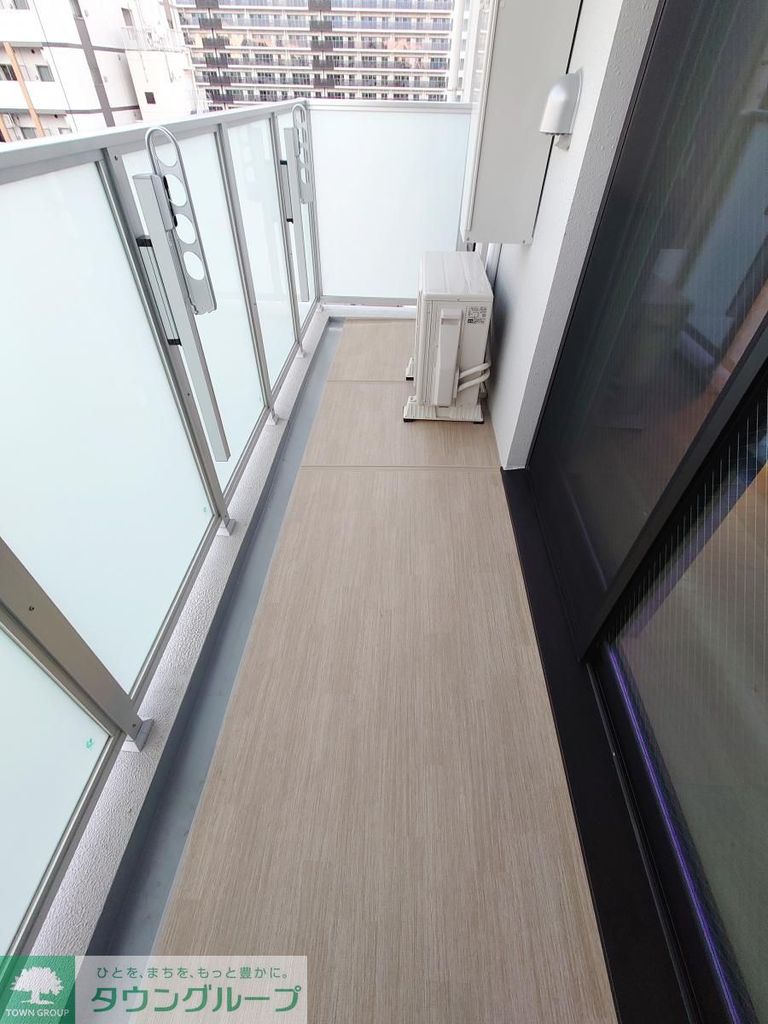 バルコニー　バルコニー