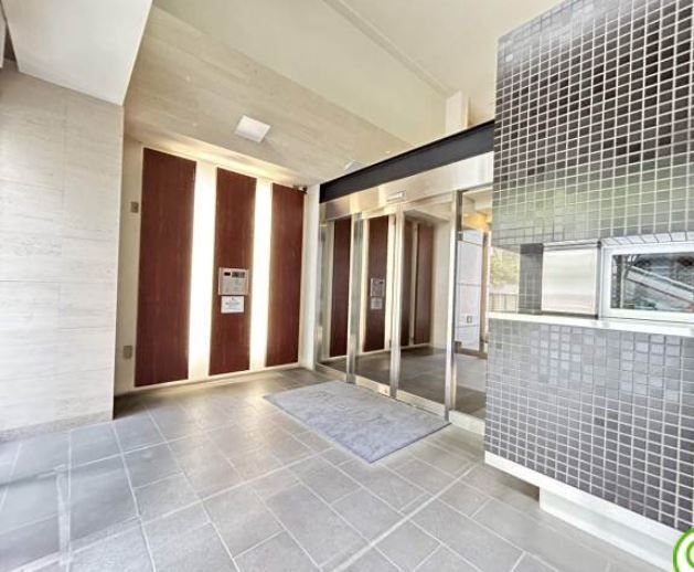 ロビー　エントランス