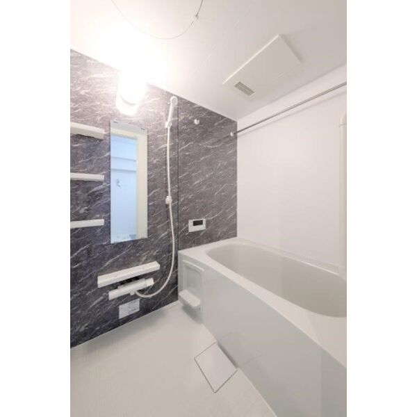 バス・シャワールーム　現況優先です。
