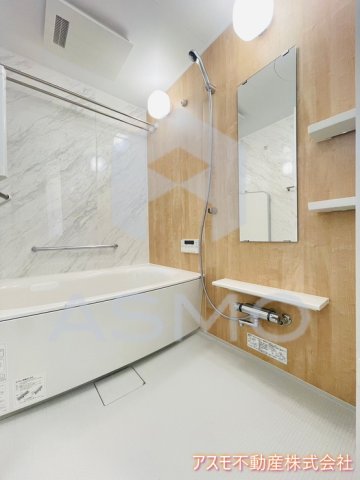 バス・シャワールーム　同マンション別部屋参考写真