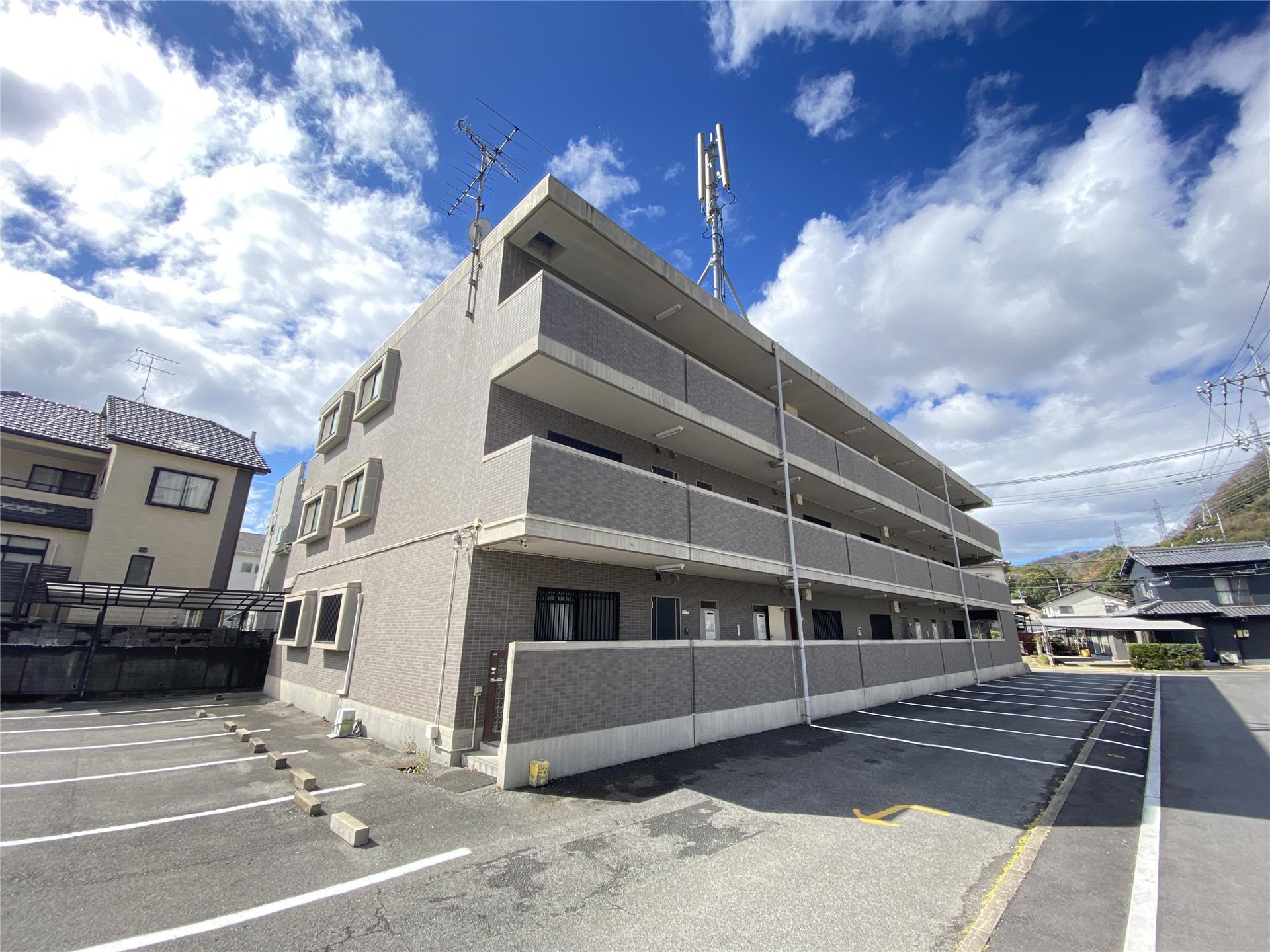 建物外観　2003年築　ボンヌール