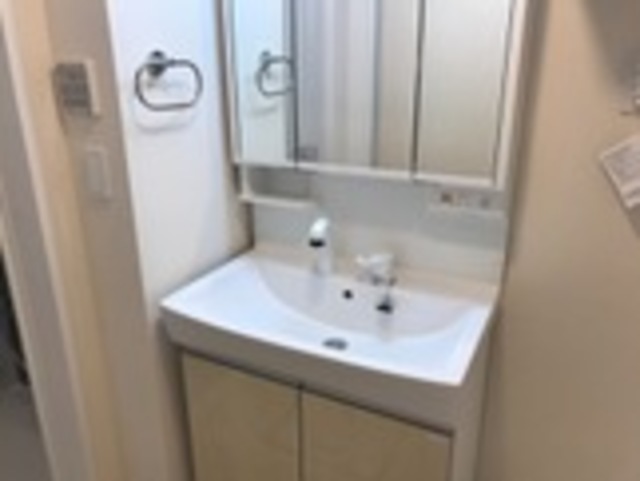 洗面設備　独立洗面台