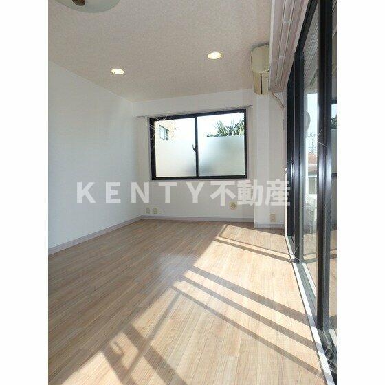 居室・リビング　おしゃれな居間です