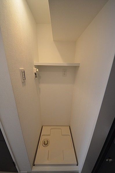 洗面設備　（別タイプ参考写真）文京春日プラッツ　文京区西片１