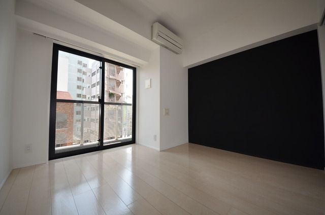 居室・リビング　（別タイプ参考写真）文京春日プラッツ　文京区西片１