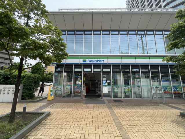 コンビニ　ファミリーマート川口金山町店（コンビニ）まで1739m