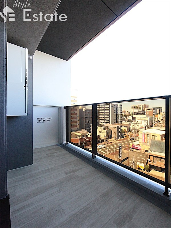 バルコニー　バルコニー