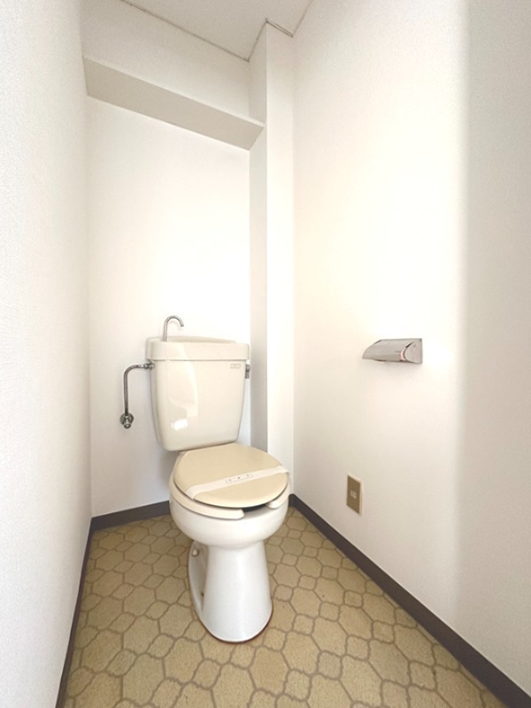 トイレ　バストイレ別！