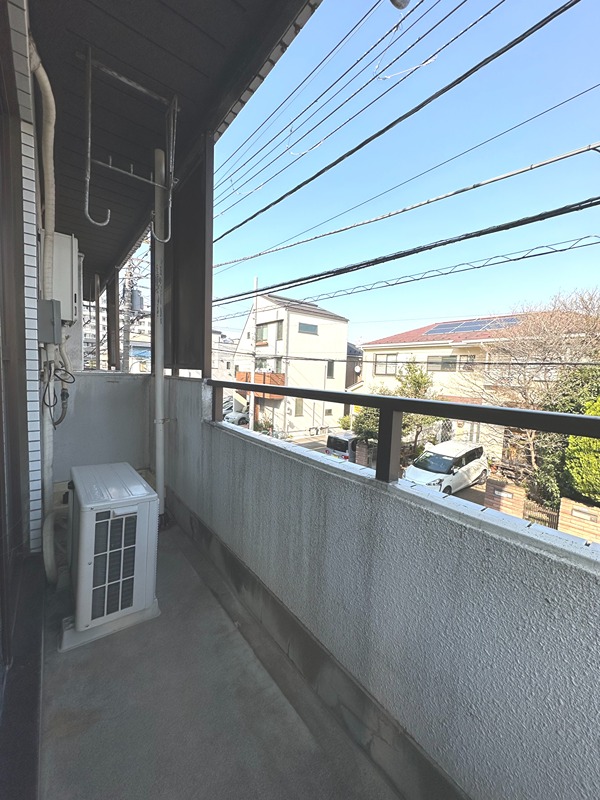 バルコニー　東向きのバルコニー！