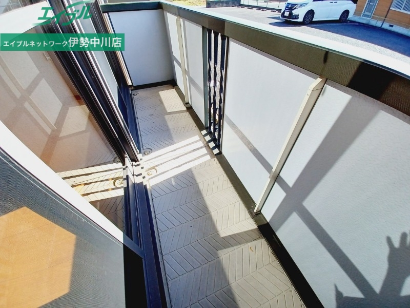 バルコニー　反転タイプ参考写真