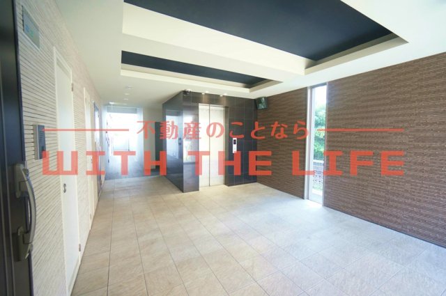 ロビー　ゆとりのあるロビーです