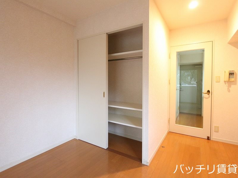 収納　※同型タイプの為、現状を優先いたします