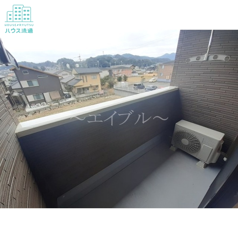 バルコニー　※別号室の写真です