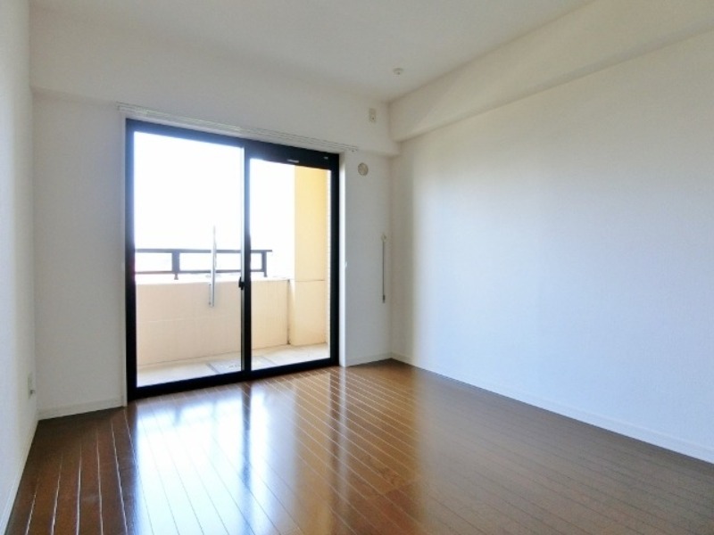 居室・リビング　図面と現状に相違がある場合には現状を優先