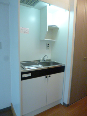 キッチン　※同タイプ参考写真