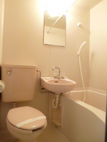 トイレ　※同タイプ参考写真