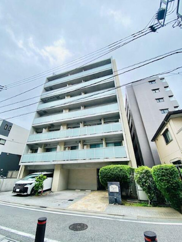 建物外観　ネット無料。ネット無料なら月々実質4000円程度のコストがか