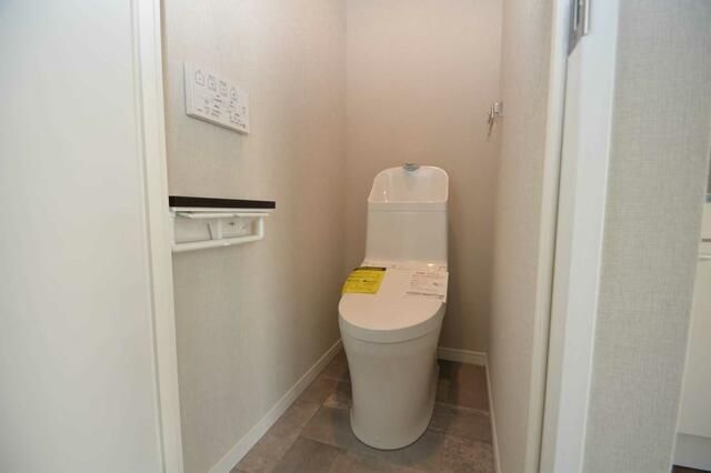 洗面設備　■収納＆鏡付き独立洗面台♪