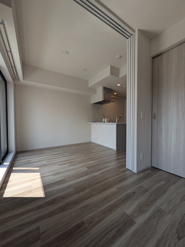 居室・リビング　約11畳の居室