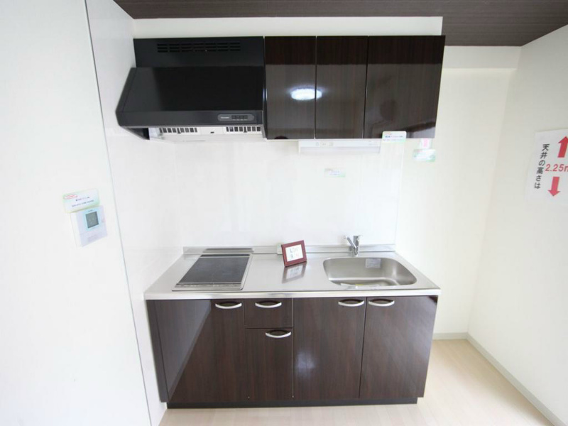 キッチン　システムキッチン（IH2口コンロ付）