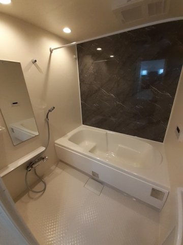 バス・シャワールーム　日々の疲れを癒すお風呂付です